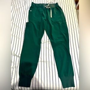 Figs Women’s  FionLite Scrub Jogger Pants